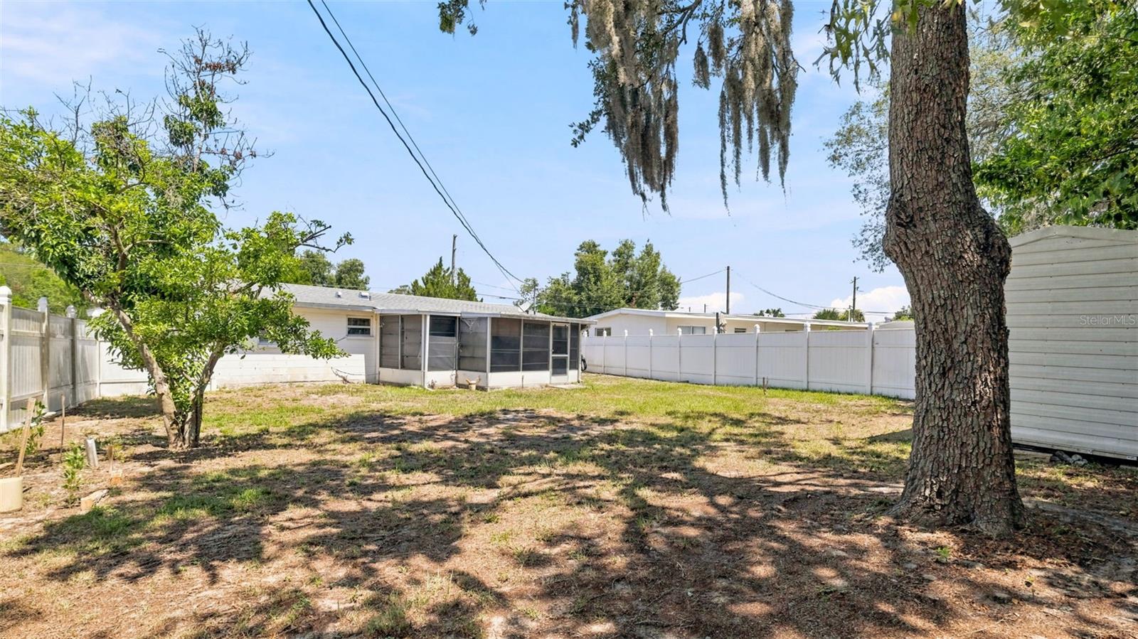 3498 Thunderbird Ave Property Photo 27