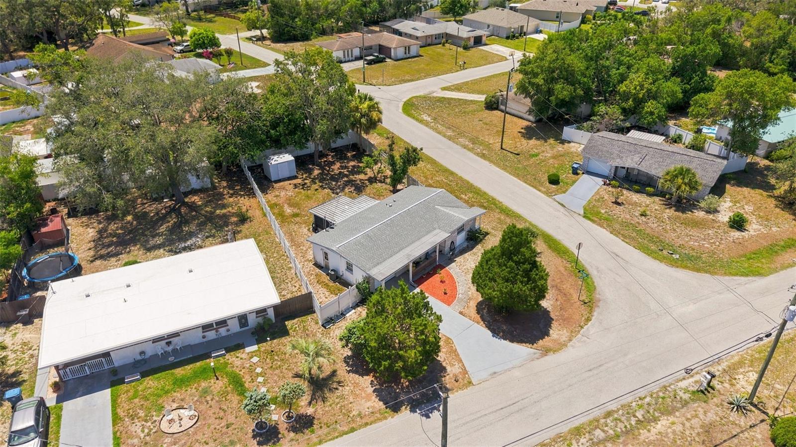 3498 Thunderbird Ave Property Photo 33