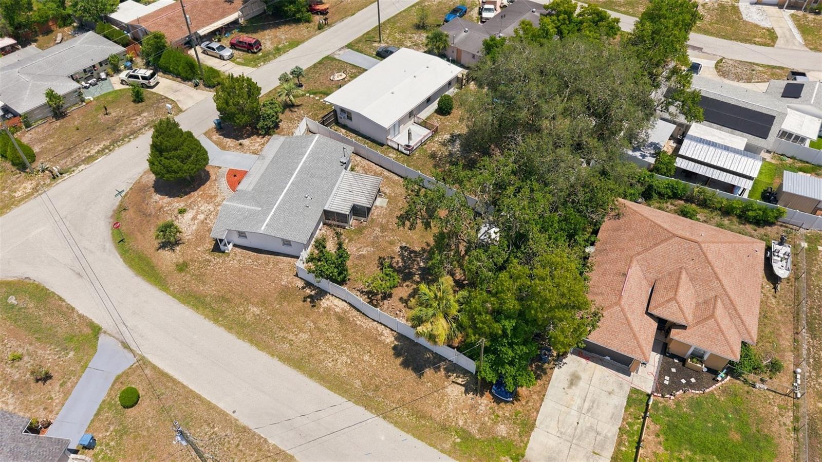 3498 Thunderbird Ave Property Photo 37