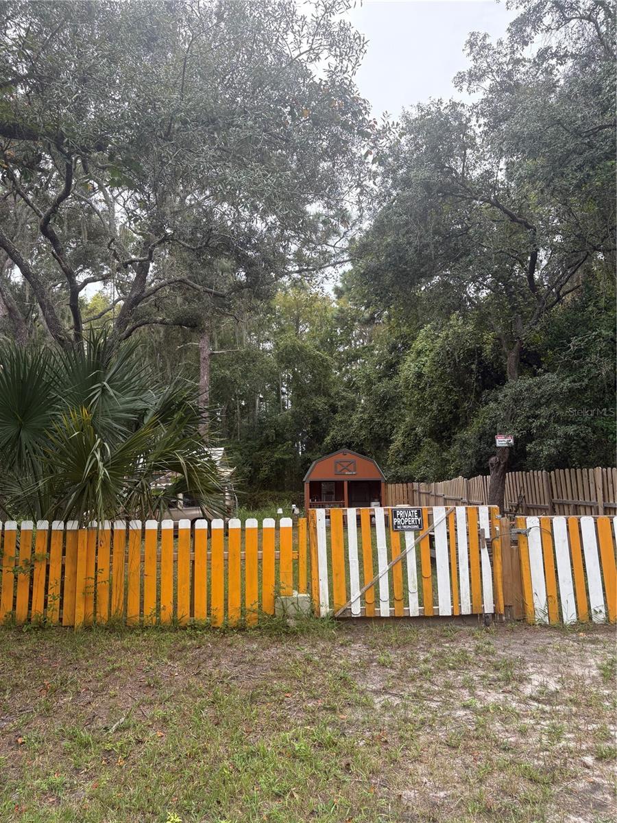 SPARE DR Property Photo 1