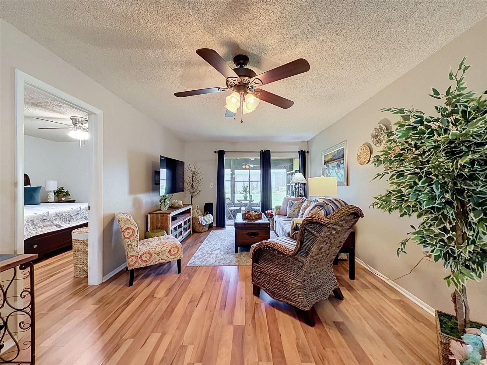8220 Seven Oaks Ct #5 Property Photo 9