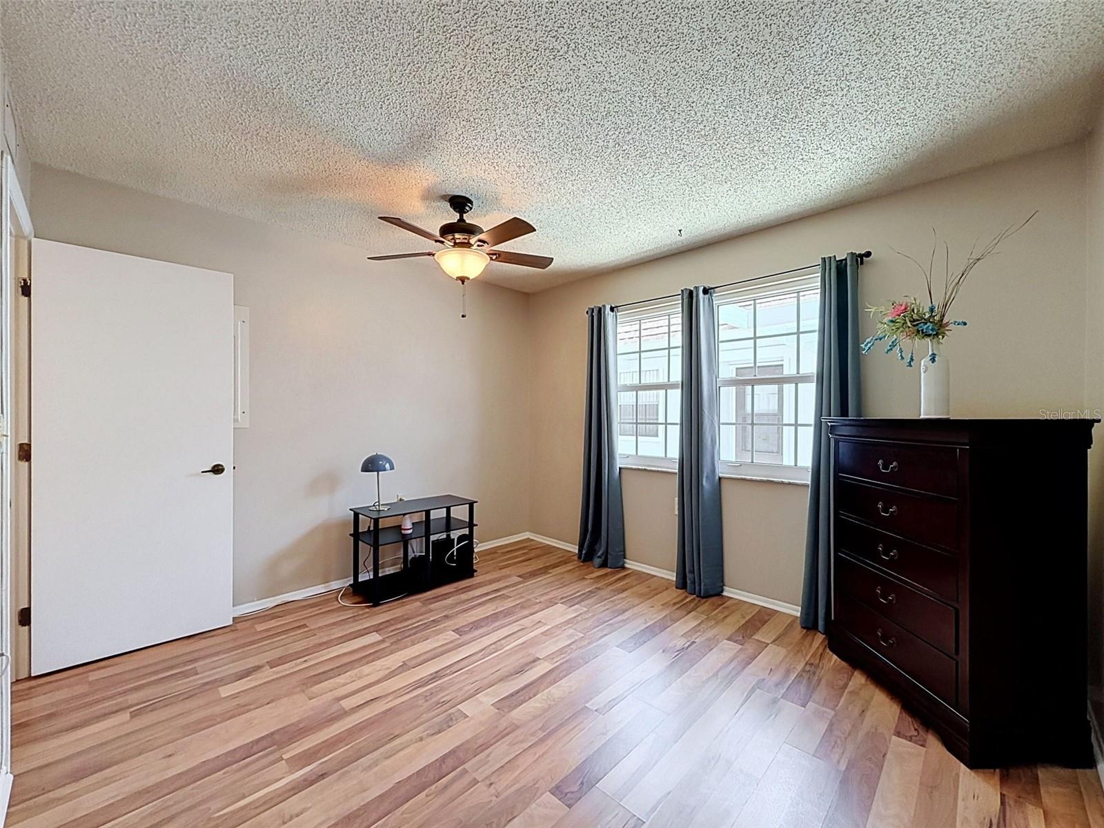 8220 Seven Oaks Ct #5 Property Photo 16