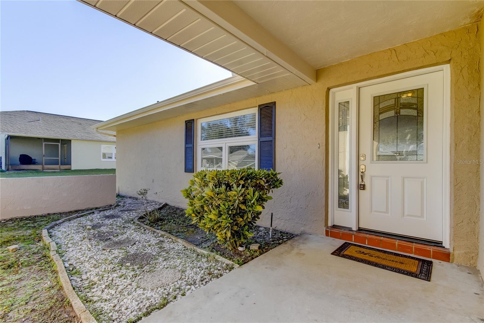 7926 Foxwood Dr Property Photo 2