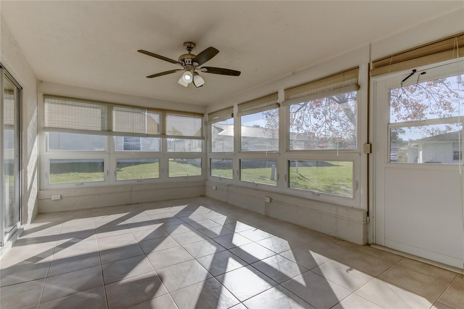 7926 Foxwood Dr Property Photo 8