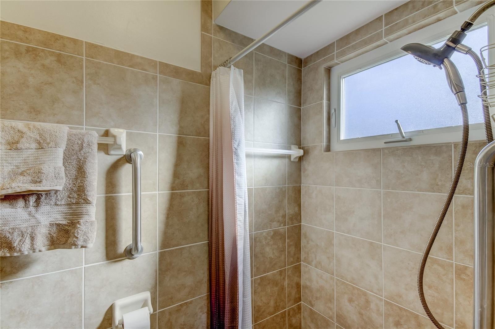 7926 Foxwood Dr Property Photo 10