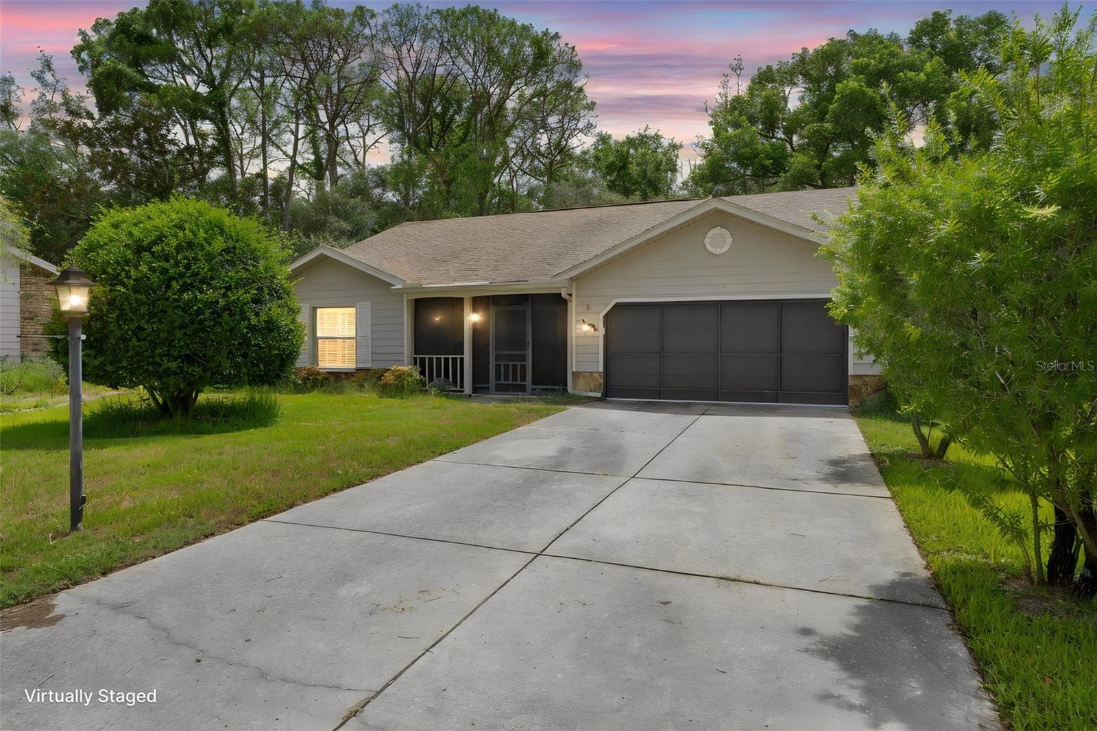 2629 Imperial Pine Dr Property Photo 3