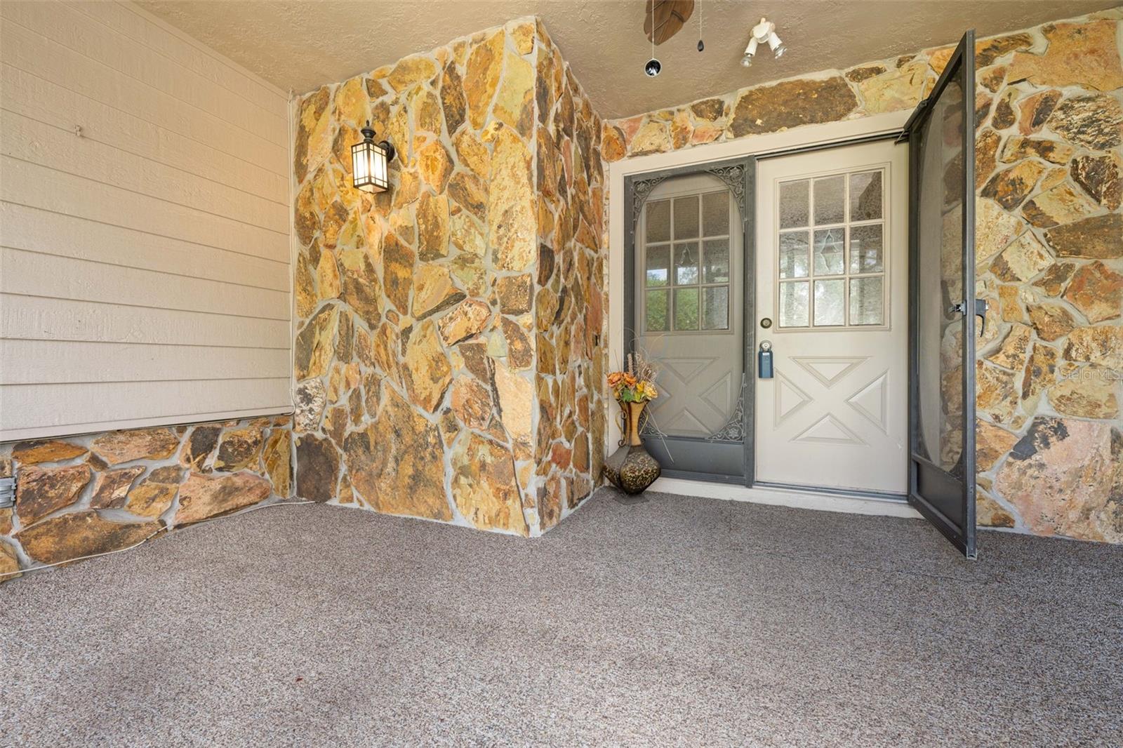 2629 Imperial Pine Dr Property Photo 5