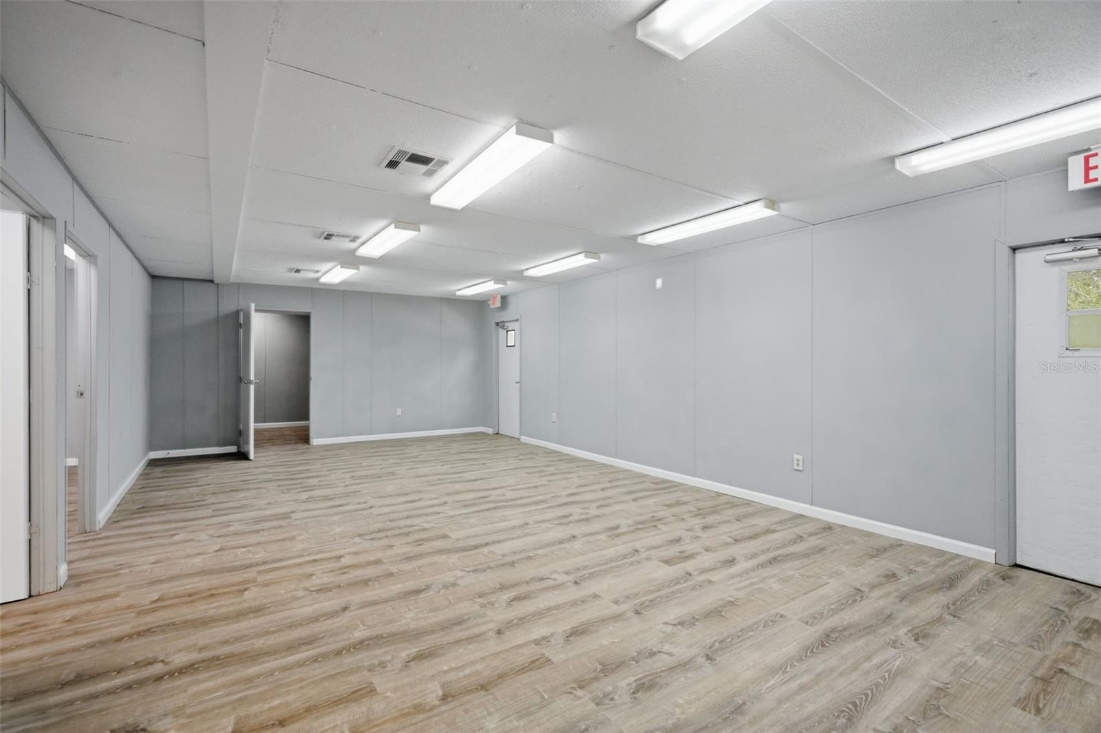 15464 Cortez Blvd Property Photo 17