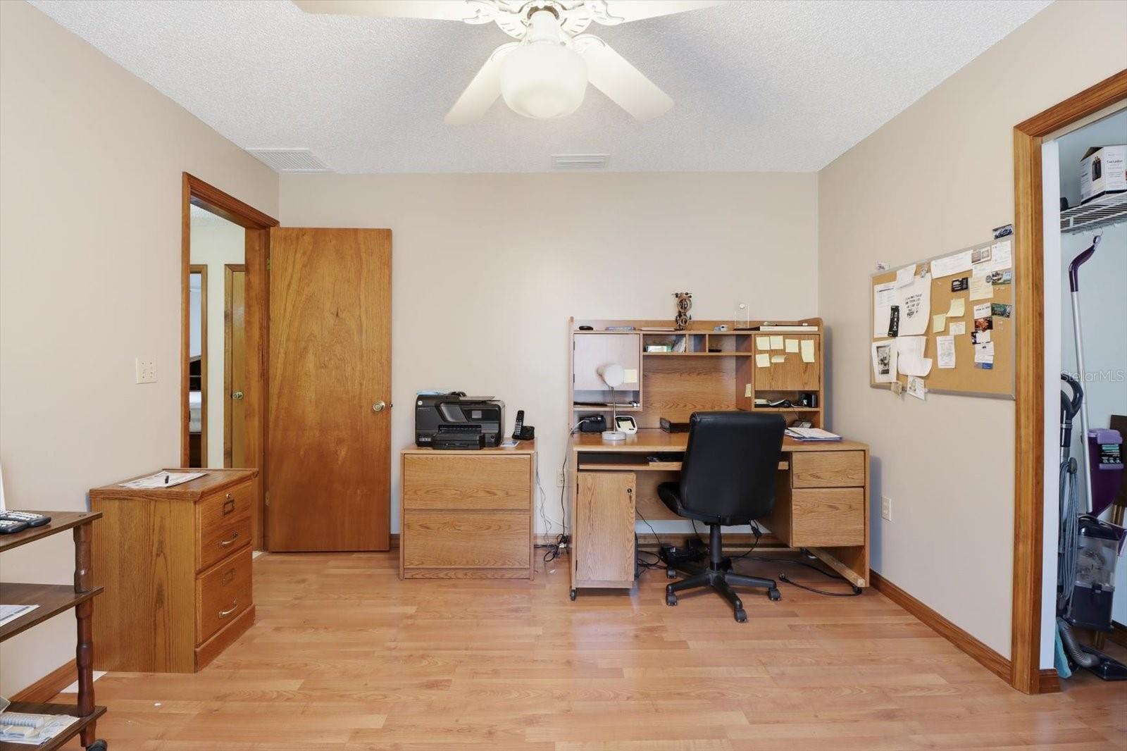 1289-1291 Markham Ave Property Photo 17