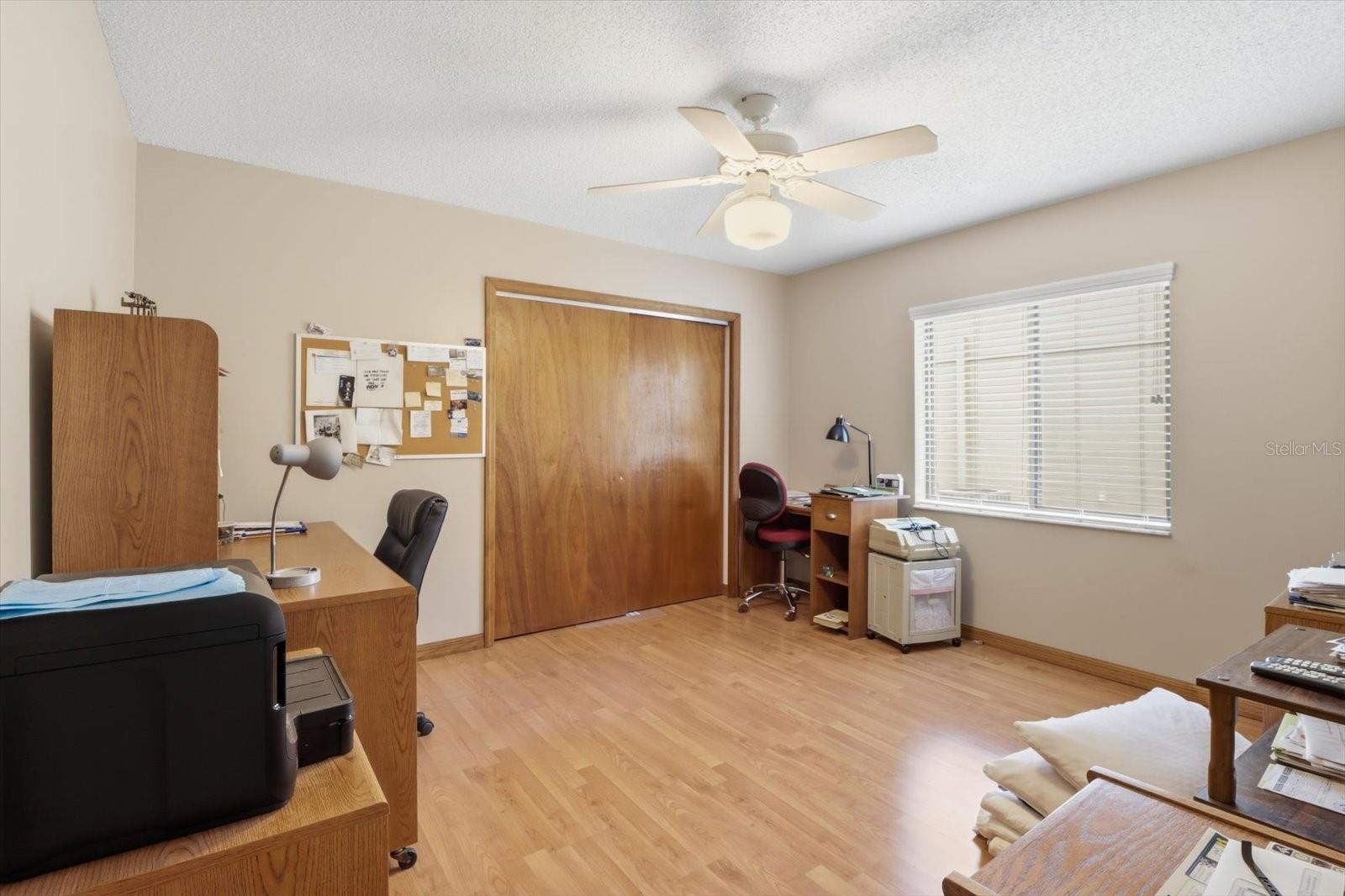 1289-1291 Markham Ave Property Photo 18