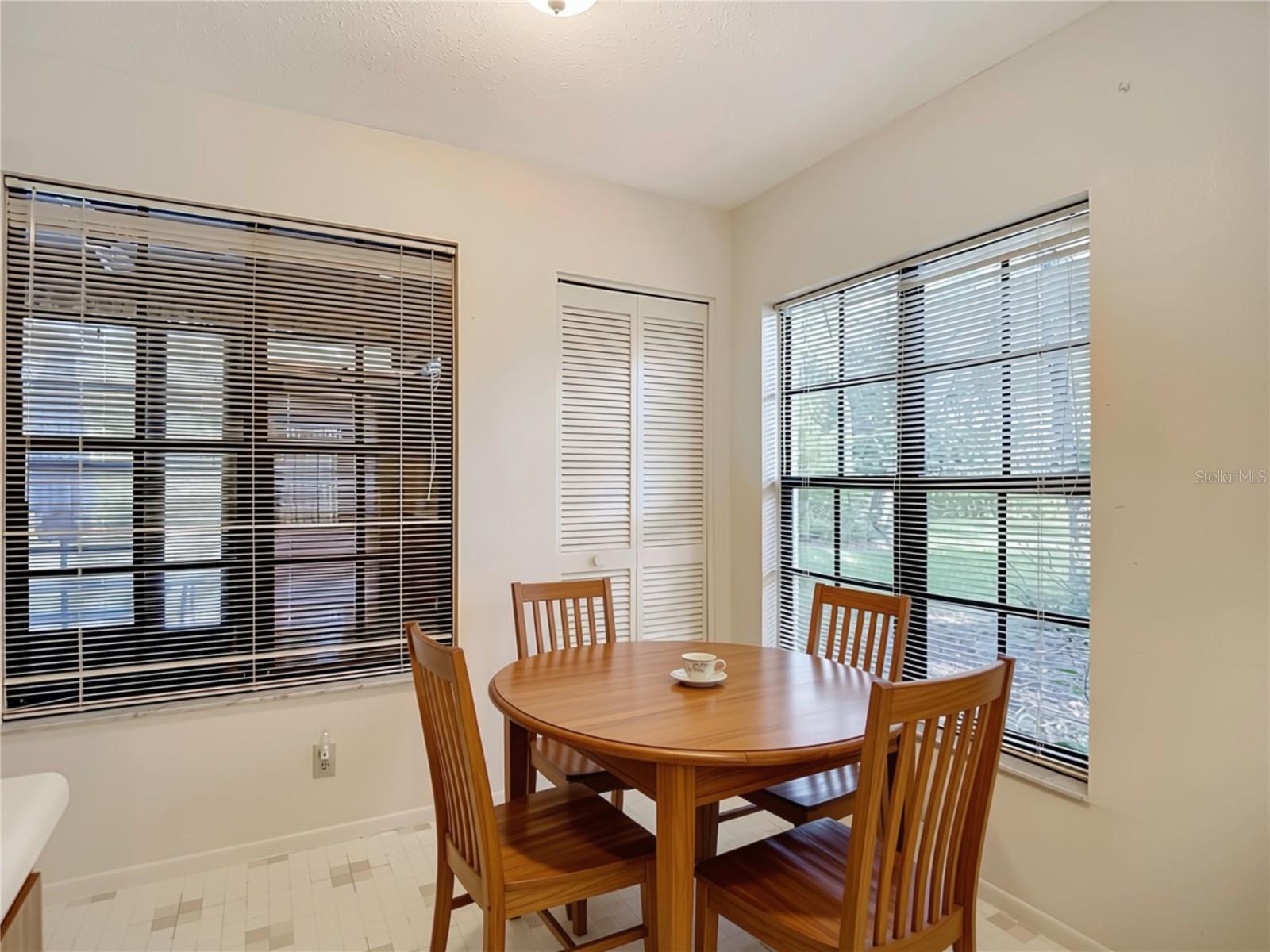 2077 Woodcutter Ct Property Photo 31