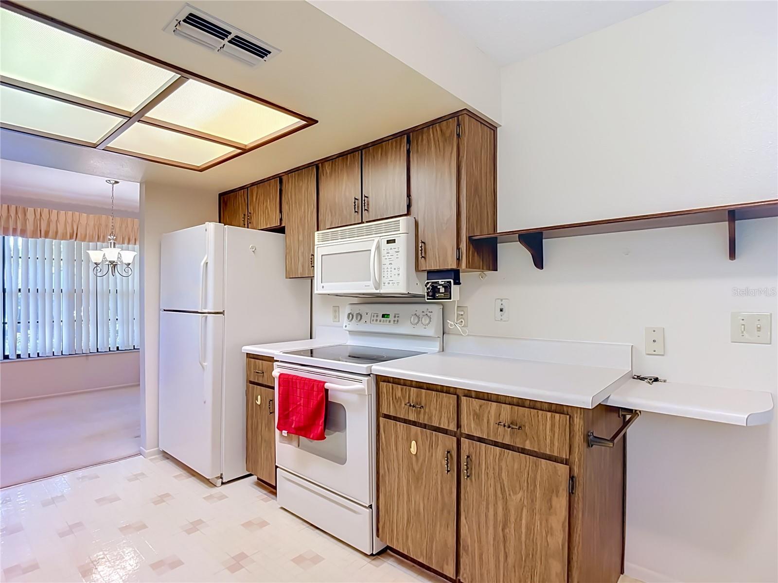 2077 Woodcutter Ct Property Photo 36