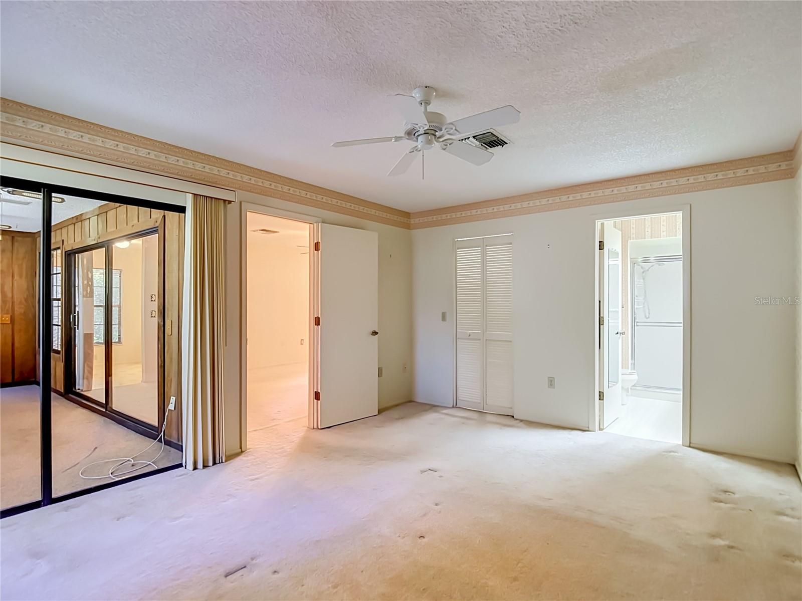 2077 Woodcutter Ct Property Photo 40