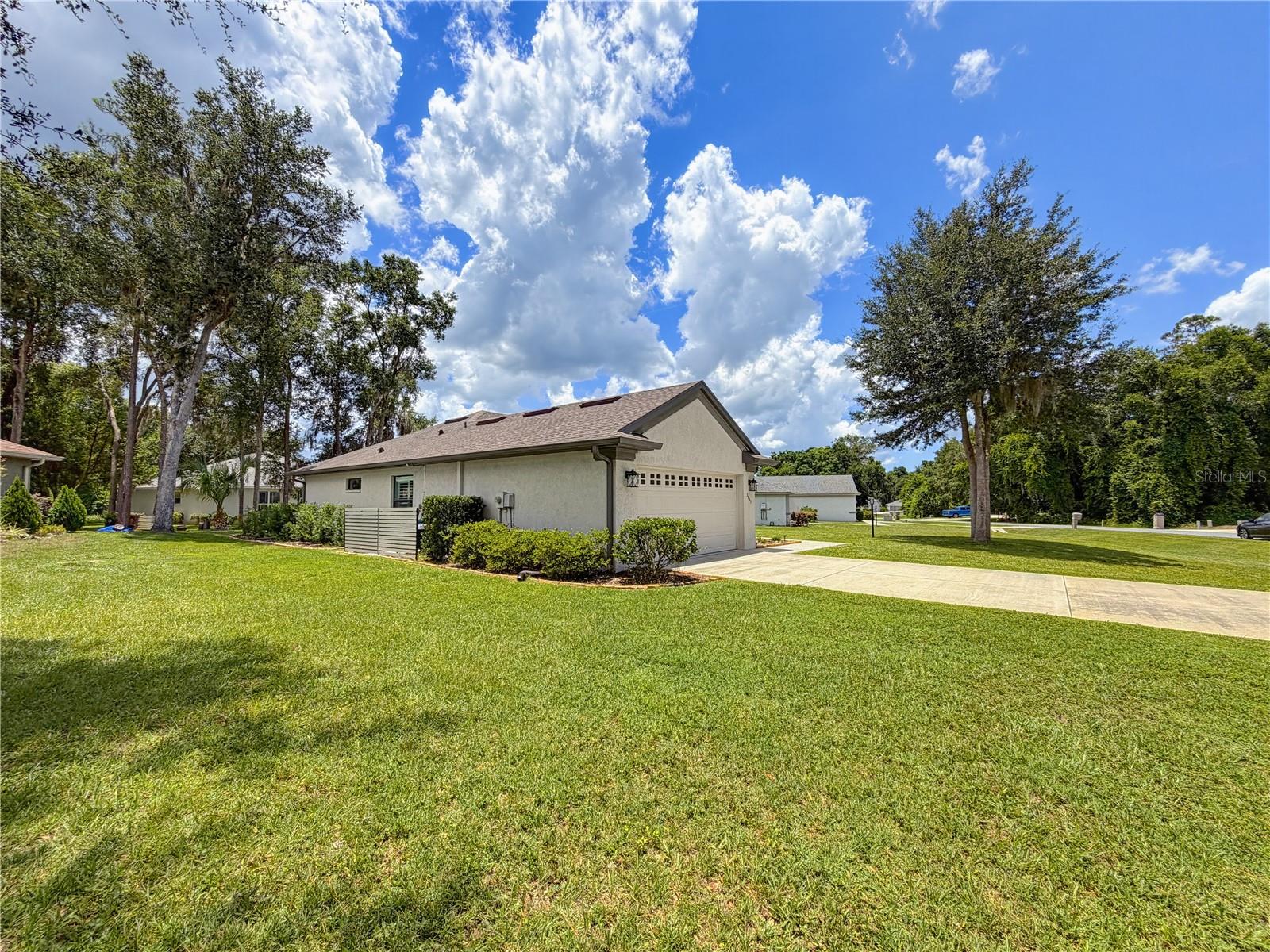 2845 N Appledore Path Property Photo 4