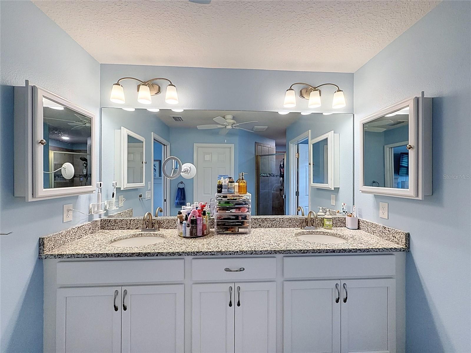 2845 N Appledore Path Property Photo 36