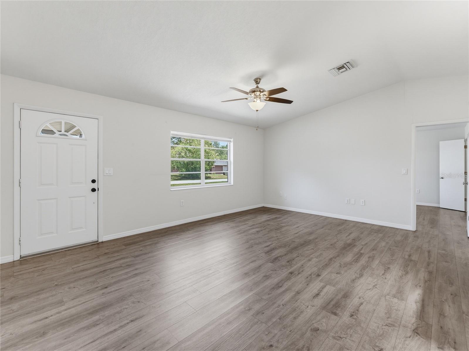 4526 Bayridge Ct Property Photo 8