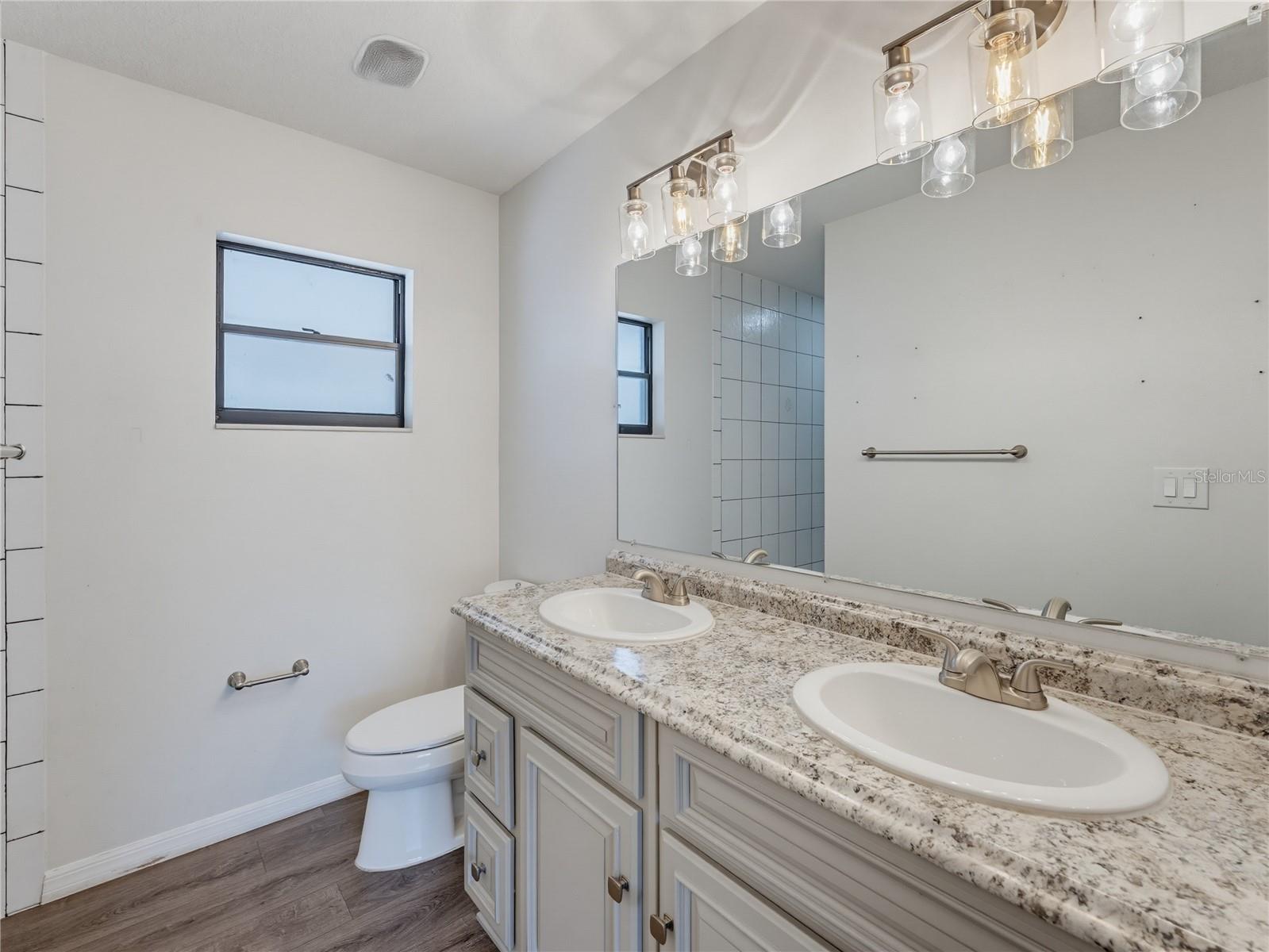 4526 Bayridge Ct Property Photo 33