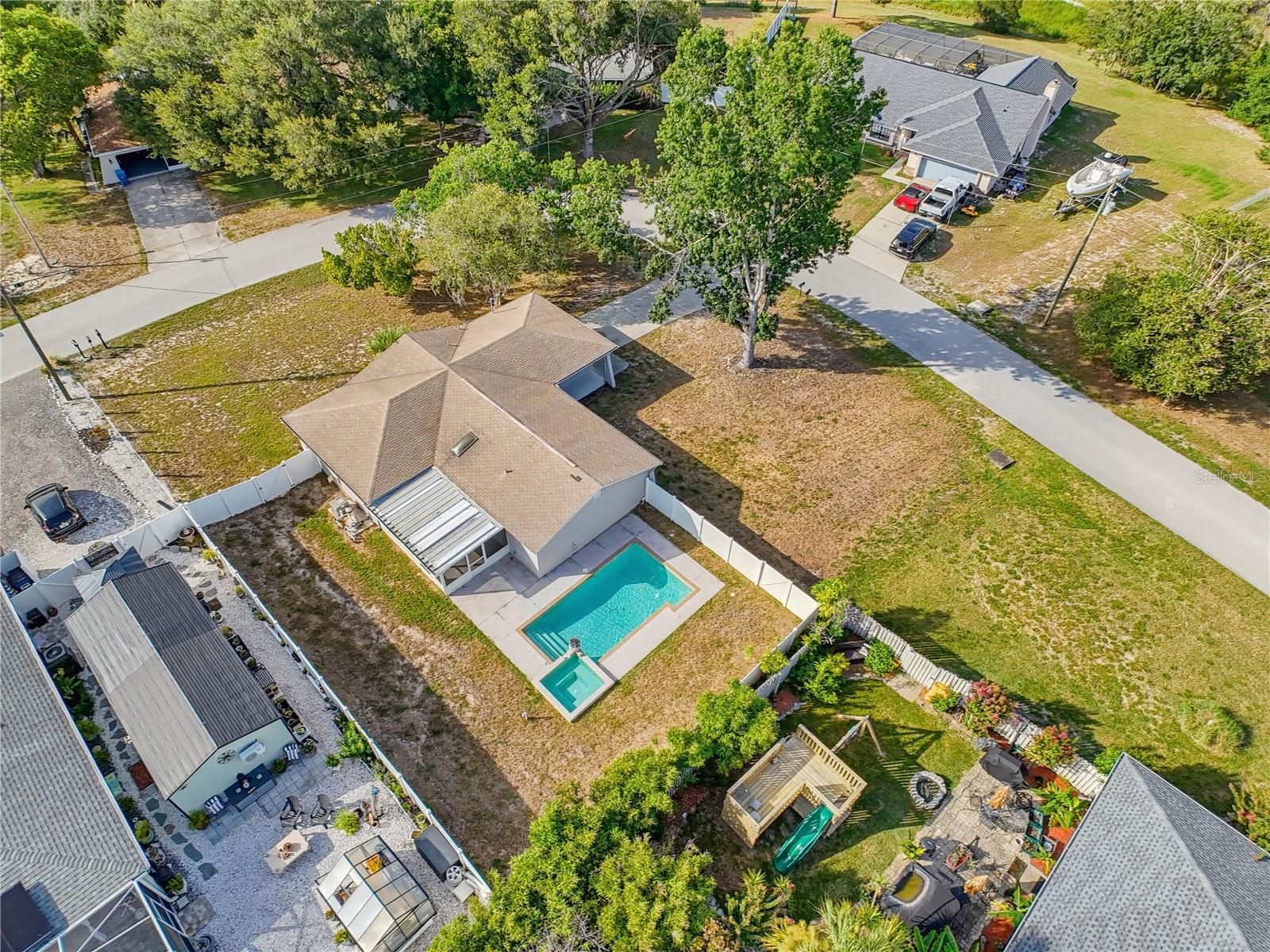 4526 Bayridge Ct Property Photo 49