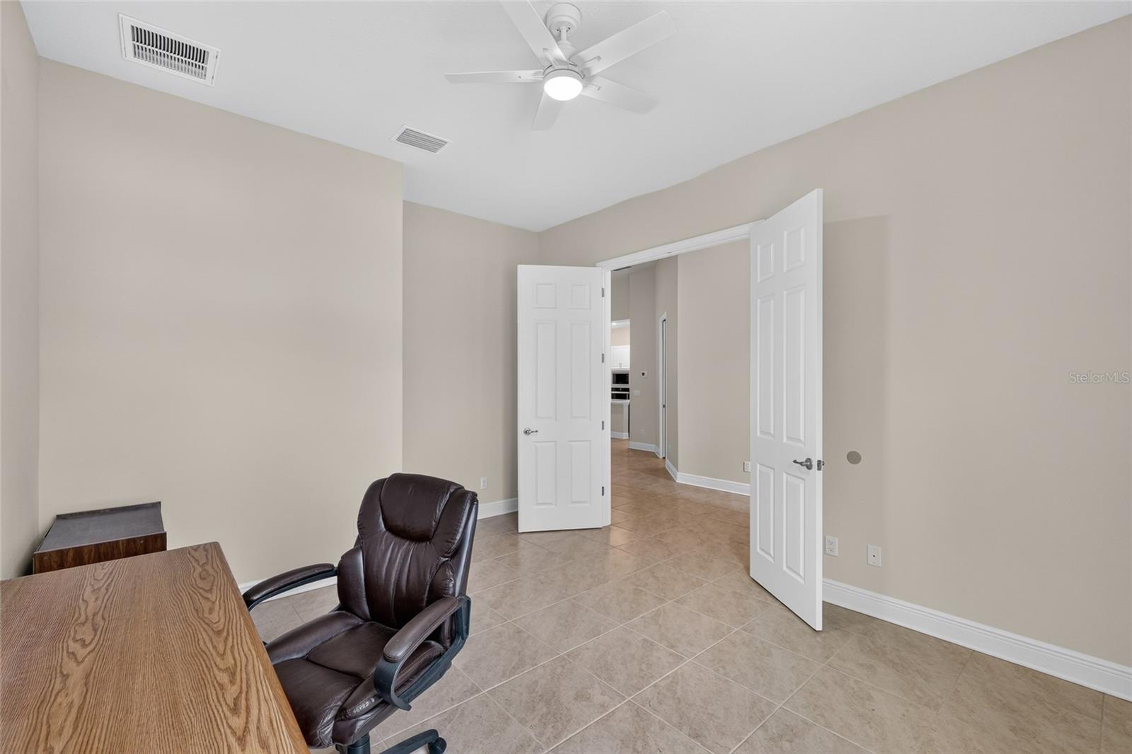 191 W Doerr Path Property Photo 18