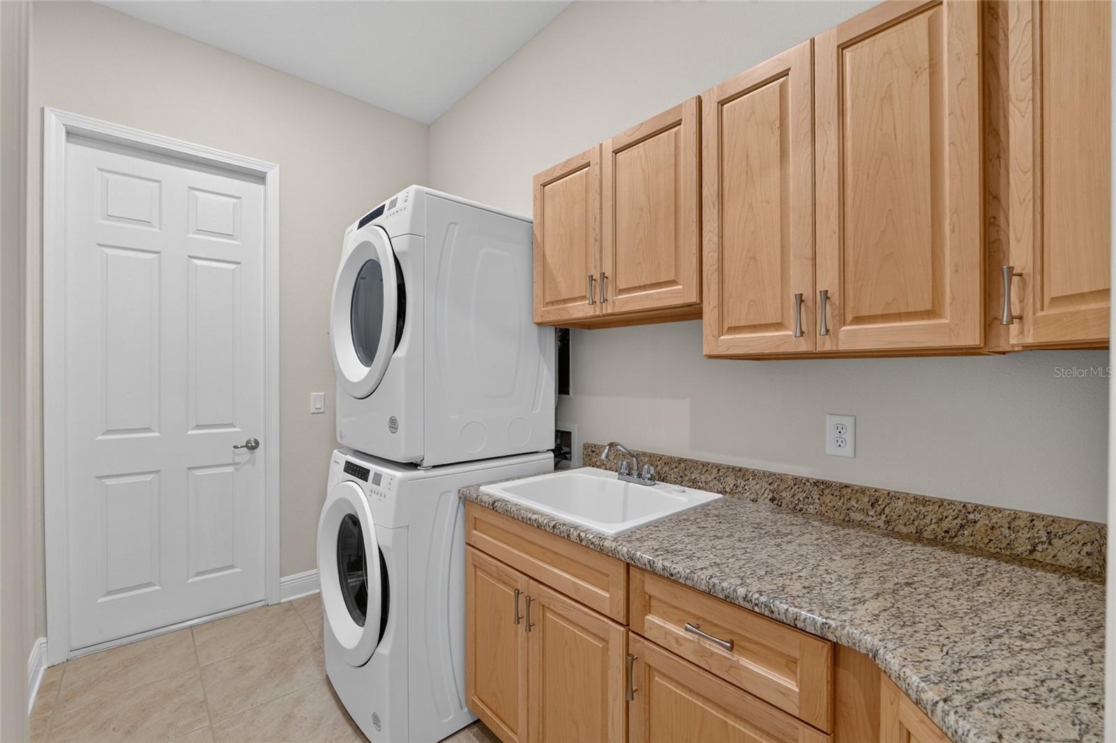 191 W Doerr Path Property Photo 47