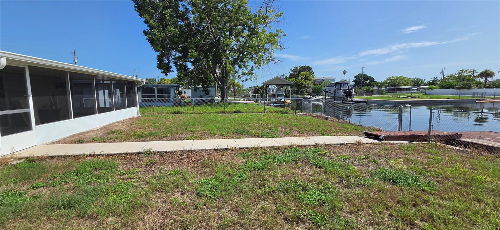 13324 Carol Dr Property Photo 37