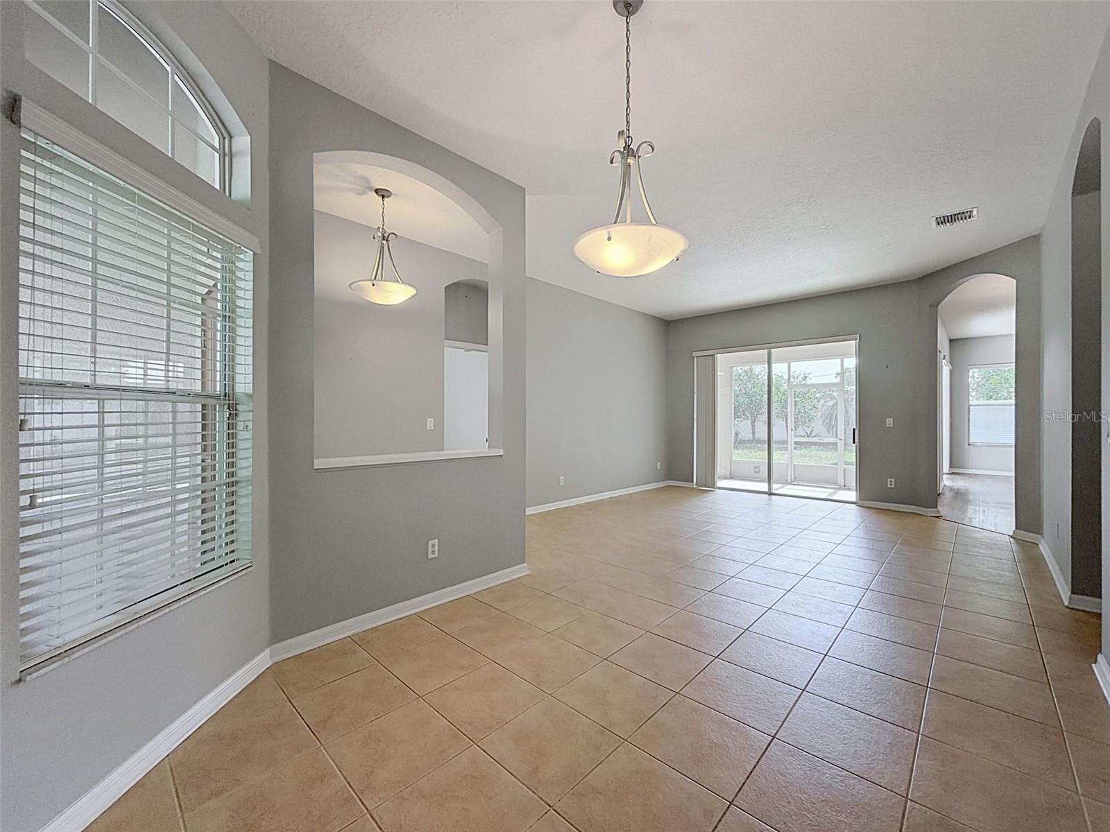 2021 Rutherford Dr Property Photo 9