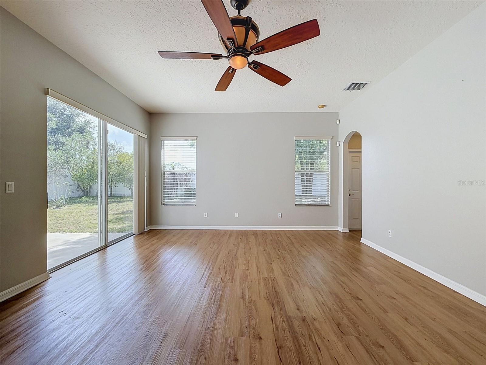 2021 Rutherford Dr Property Photo 20