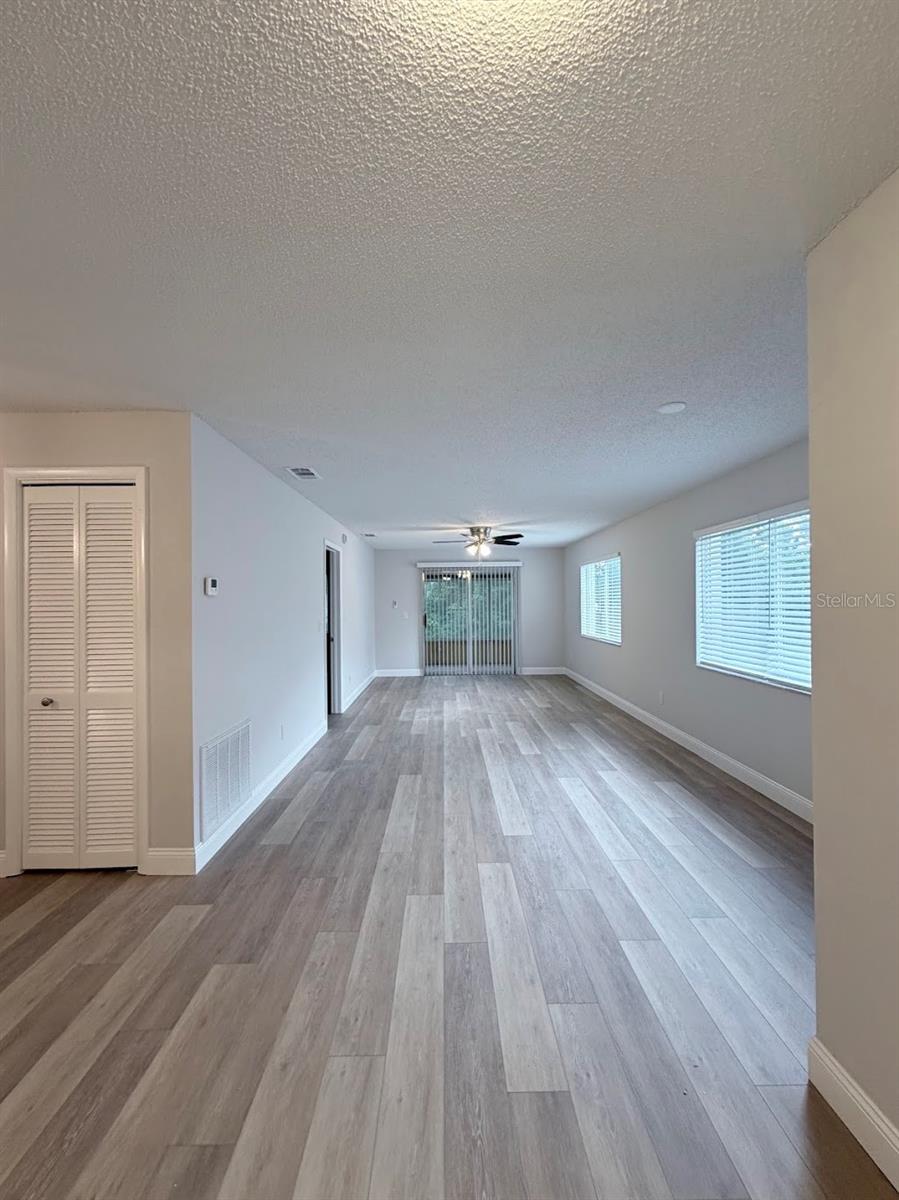 12406 Eagleswood Dr #b Property Photo 7