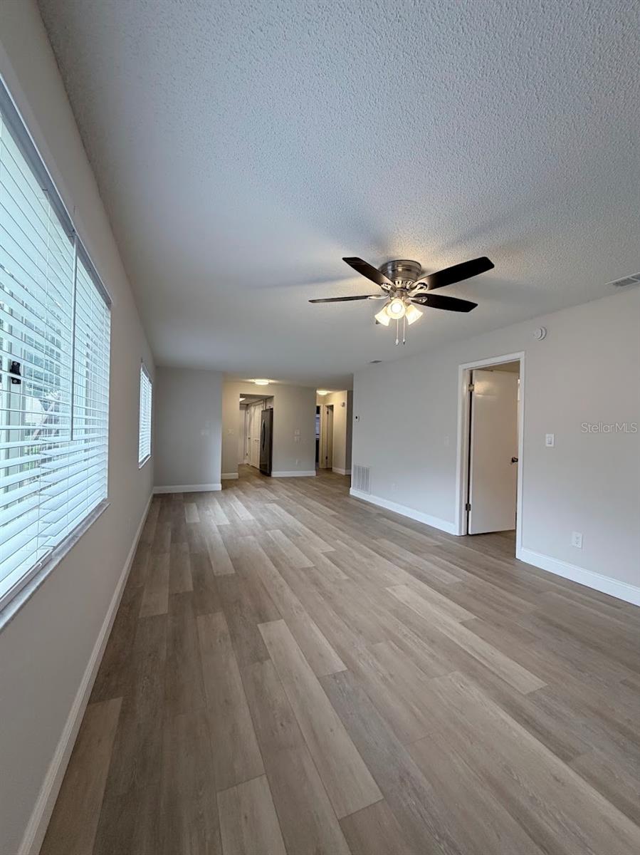 12406 Eagleswood Dr #b Property Photo 17