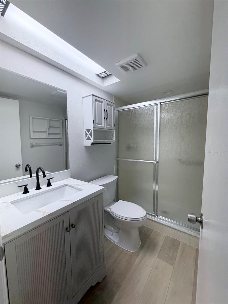 12406 Eagleswood Dr #b Property Photo 21