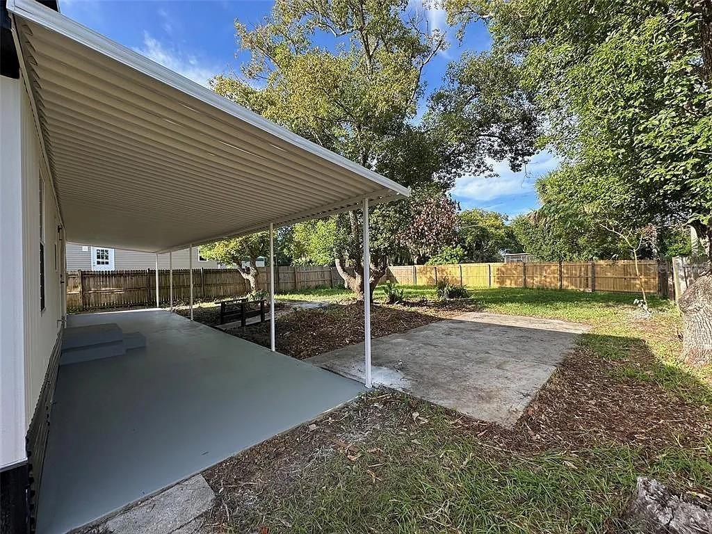 1704 Missouri Ave Property Photo 4