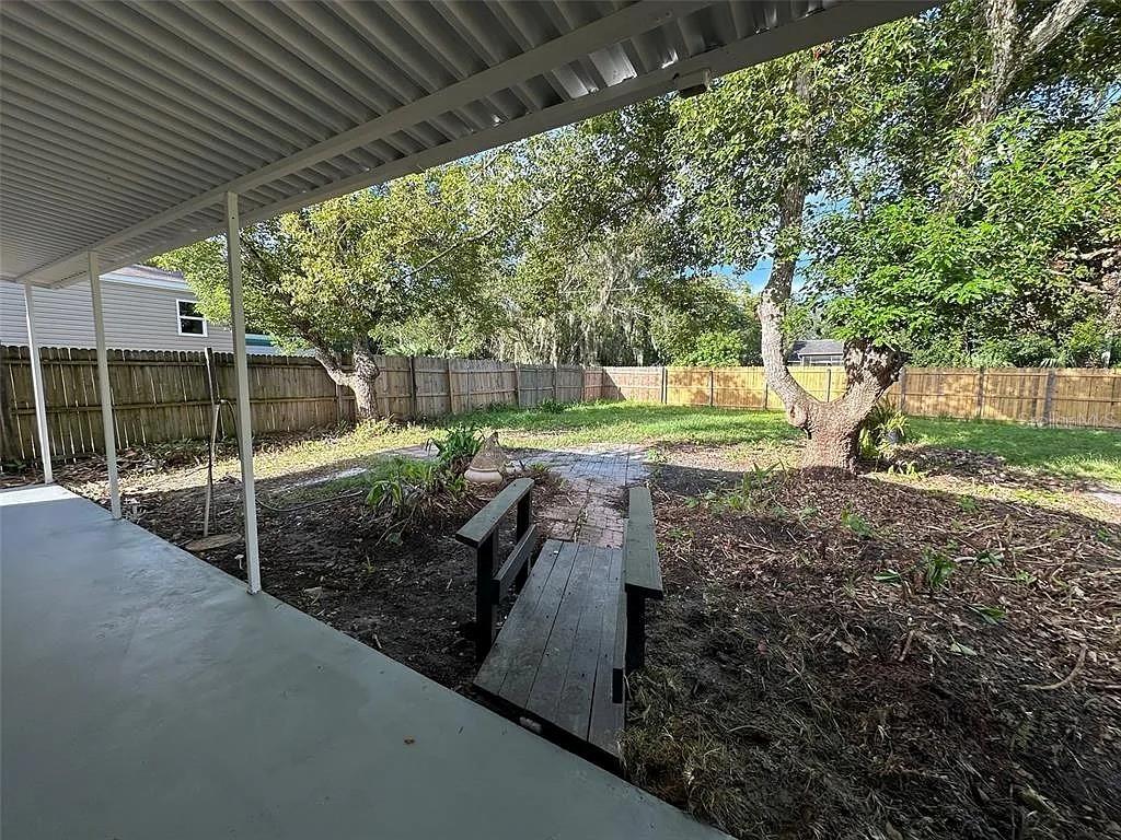 1704 Missouri Ave Property Photo 6