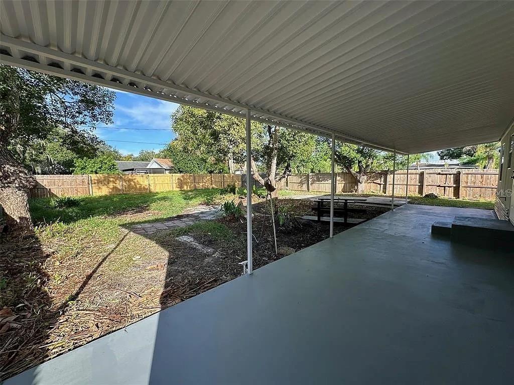 1704 Missouri Ave Property Photo 7