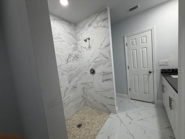 746 Eisenhower Blvd Property Photo 16