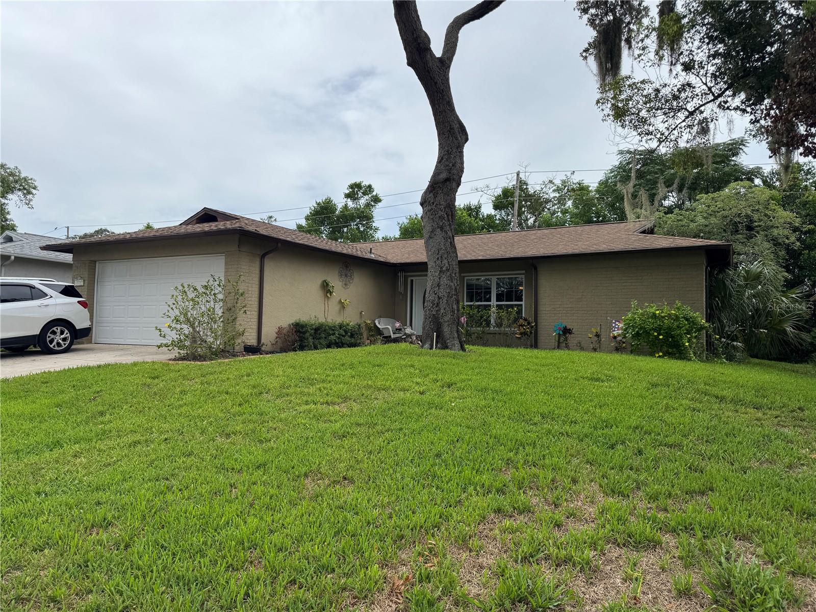 10707 Salamanca Dr Property Photo 1