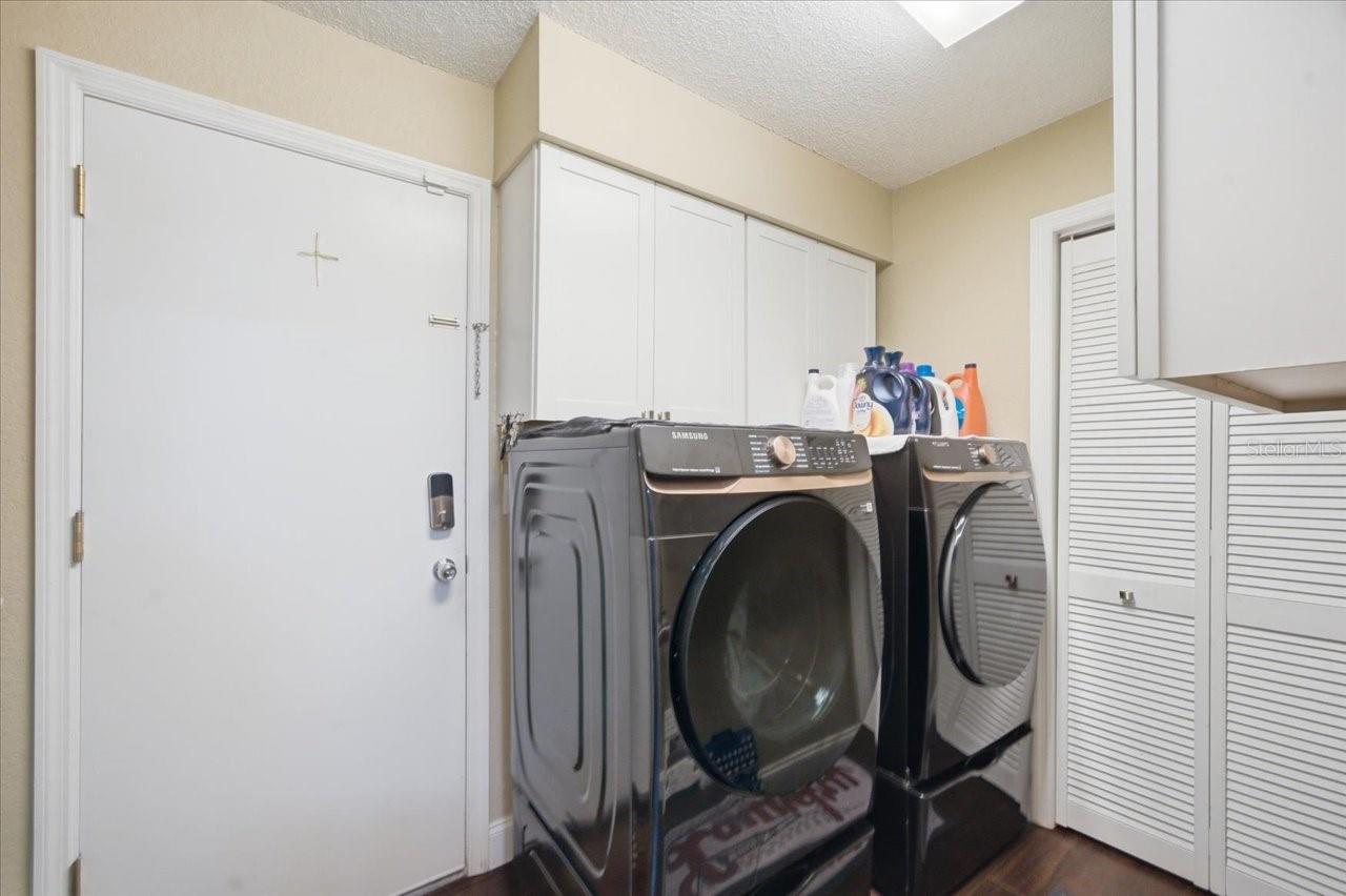 12106 Deep Creek Dr Property Photo 44