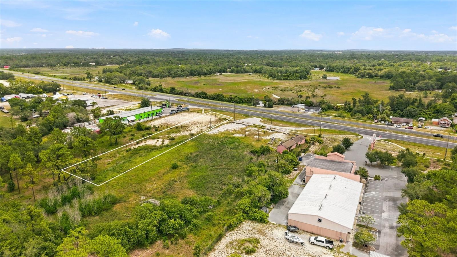 Commercial Way Property Photo 15