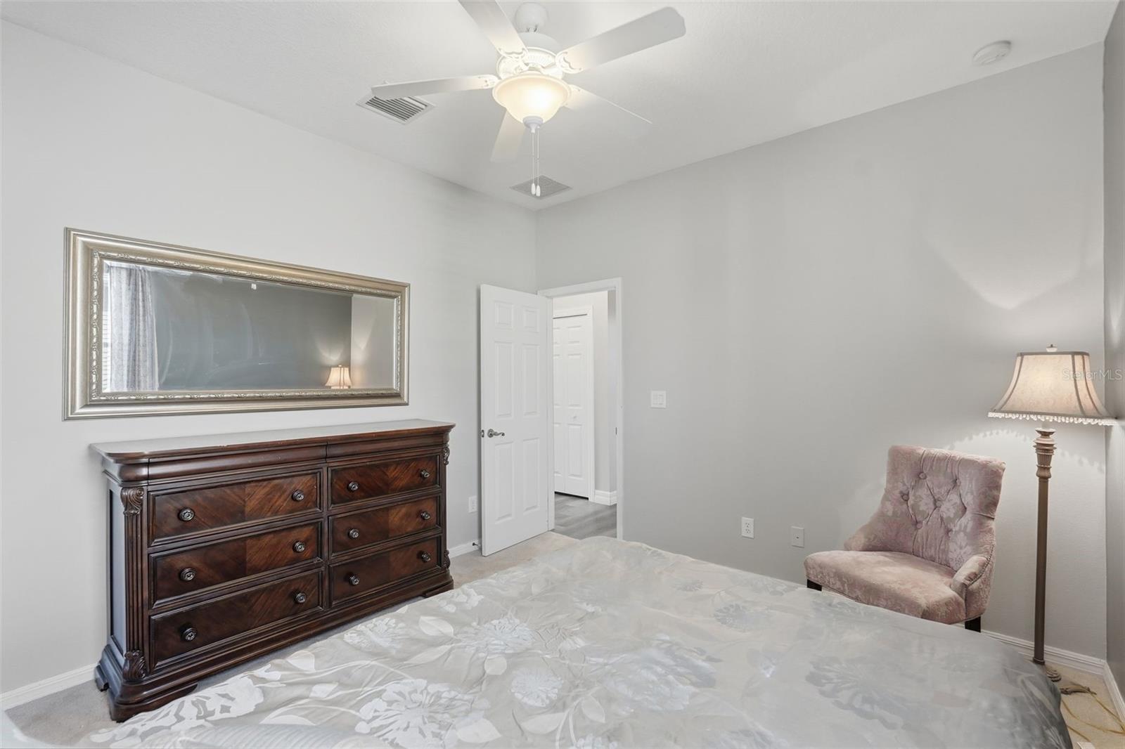 12903 Drakefield Dr Property Photo 30