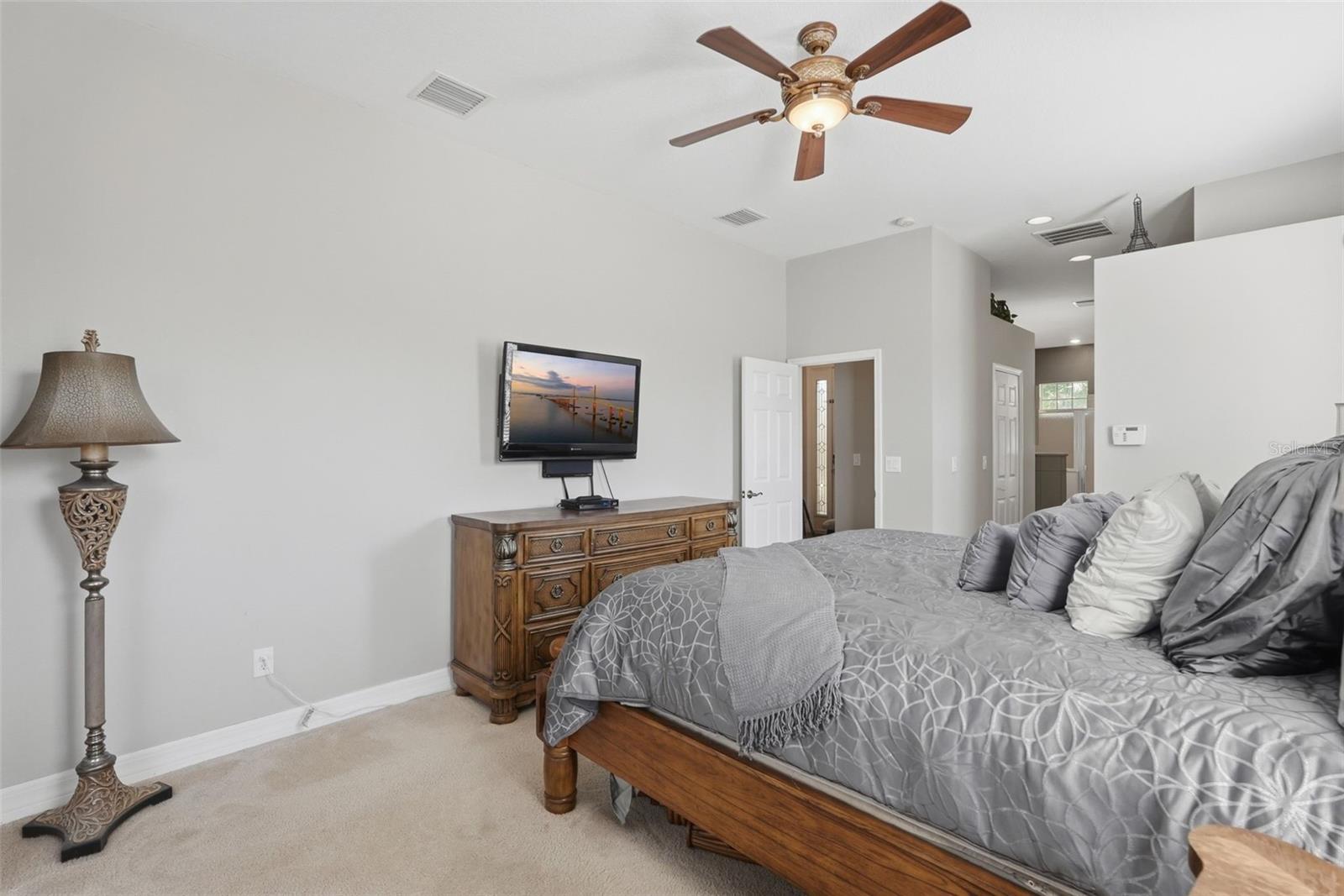 12903 Drakefield Dr Property Photo 32