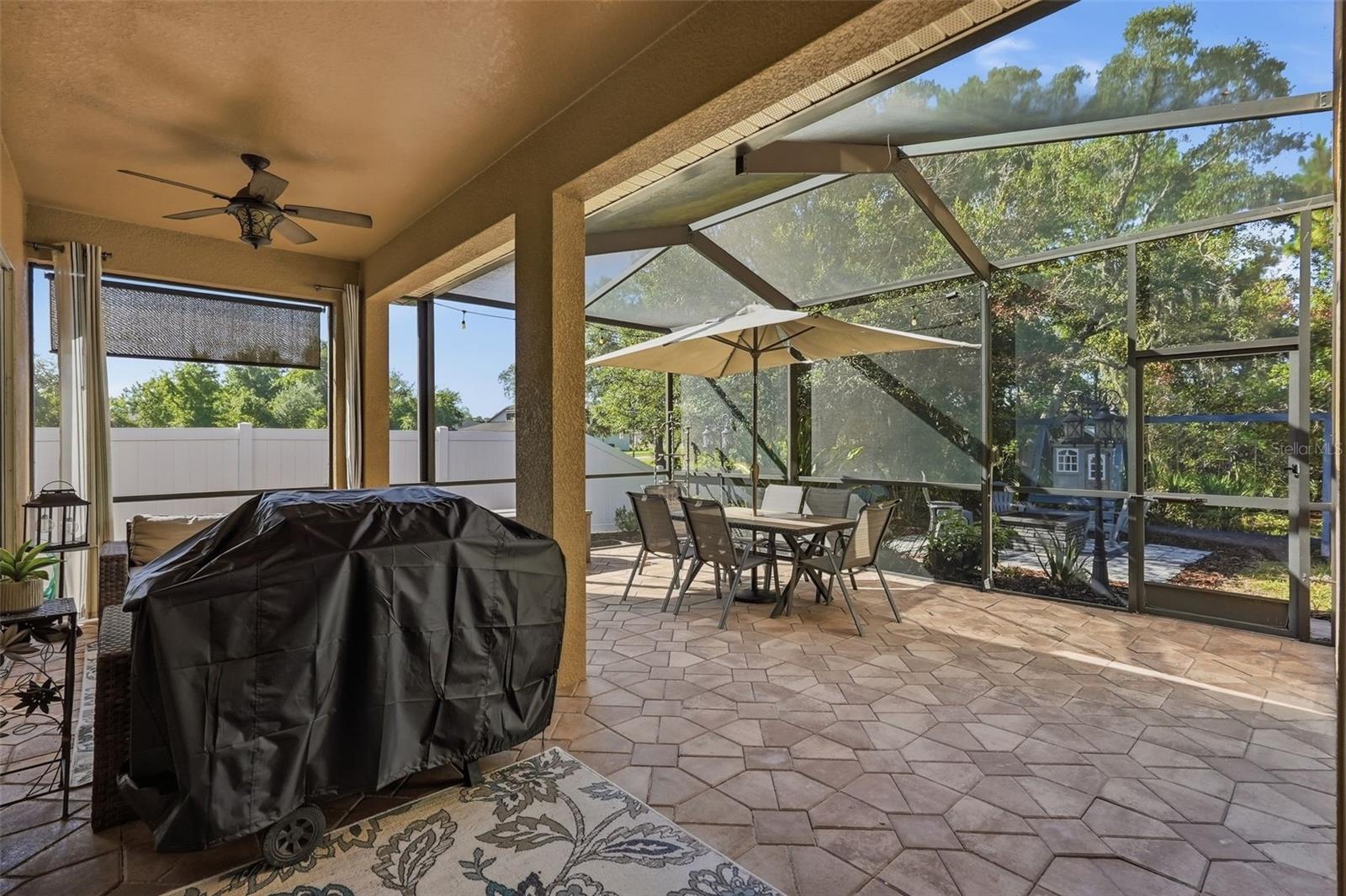 12903 Drakefield Dr Property Photo 37