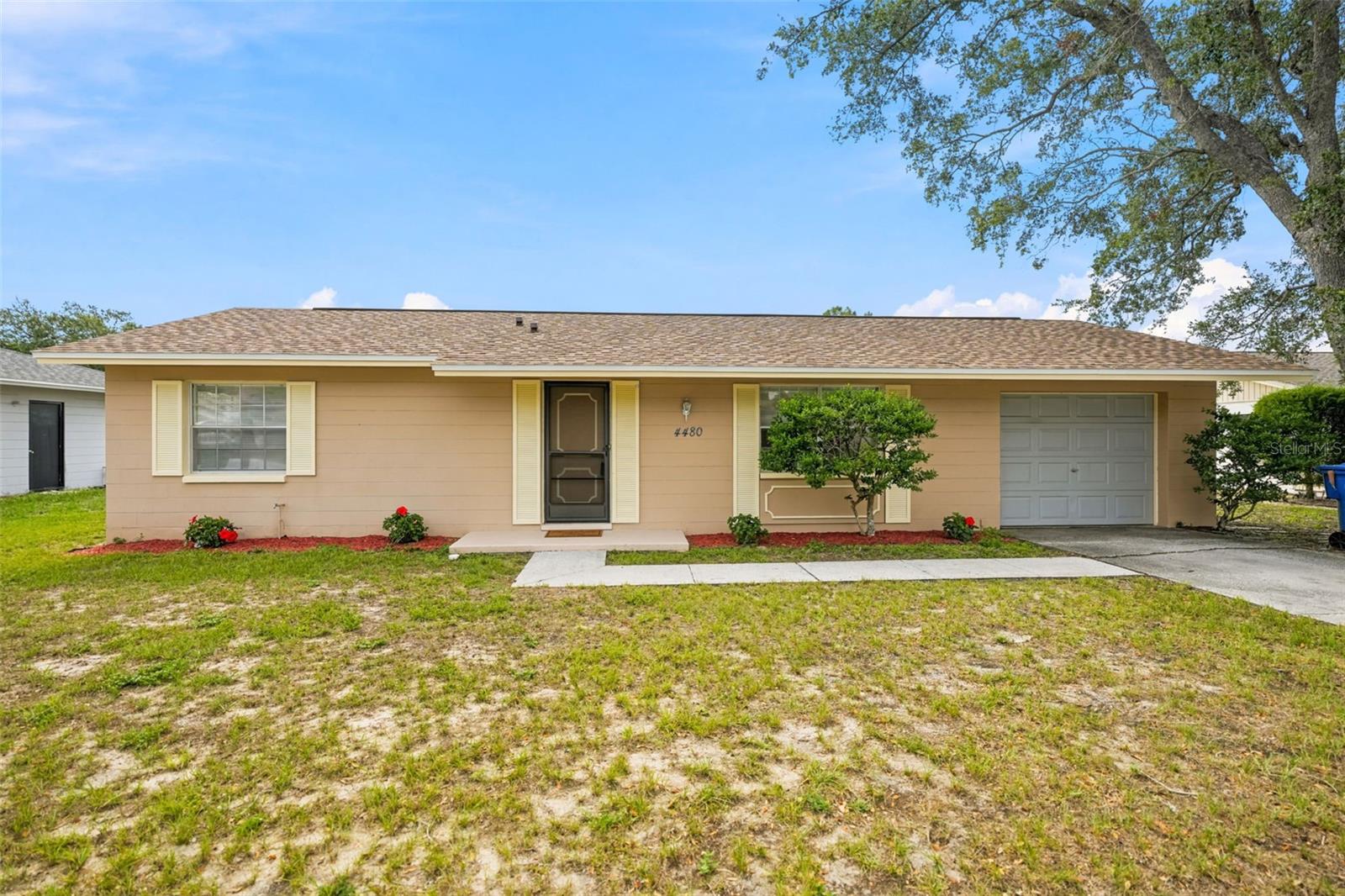 4480 BROMLEY AVE Property Photo 1