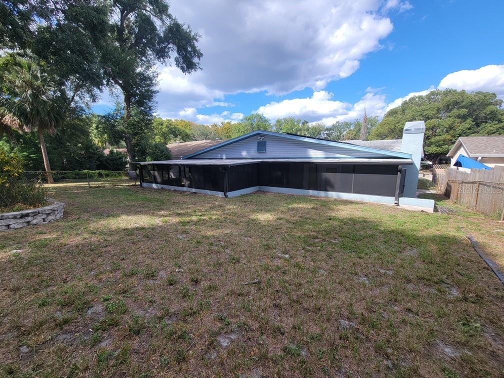 11633 Fox Run Property Photo 2