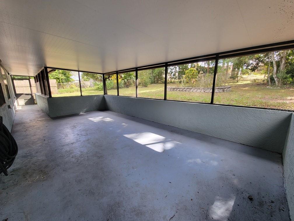 11633 Fox Run Property Photo 4
