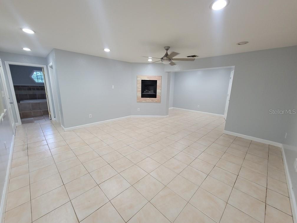 11633 Fox Run Property Photo 22