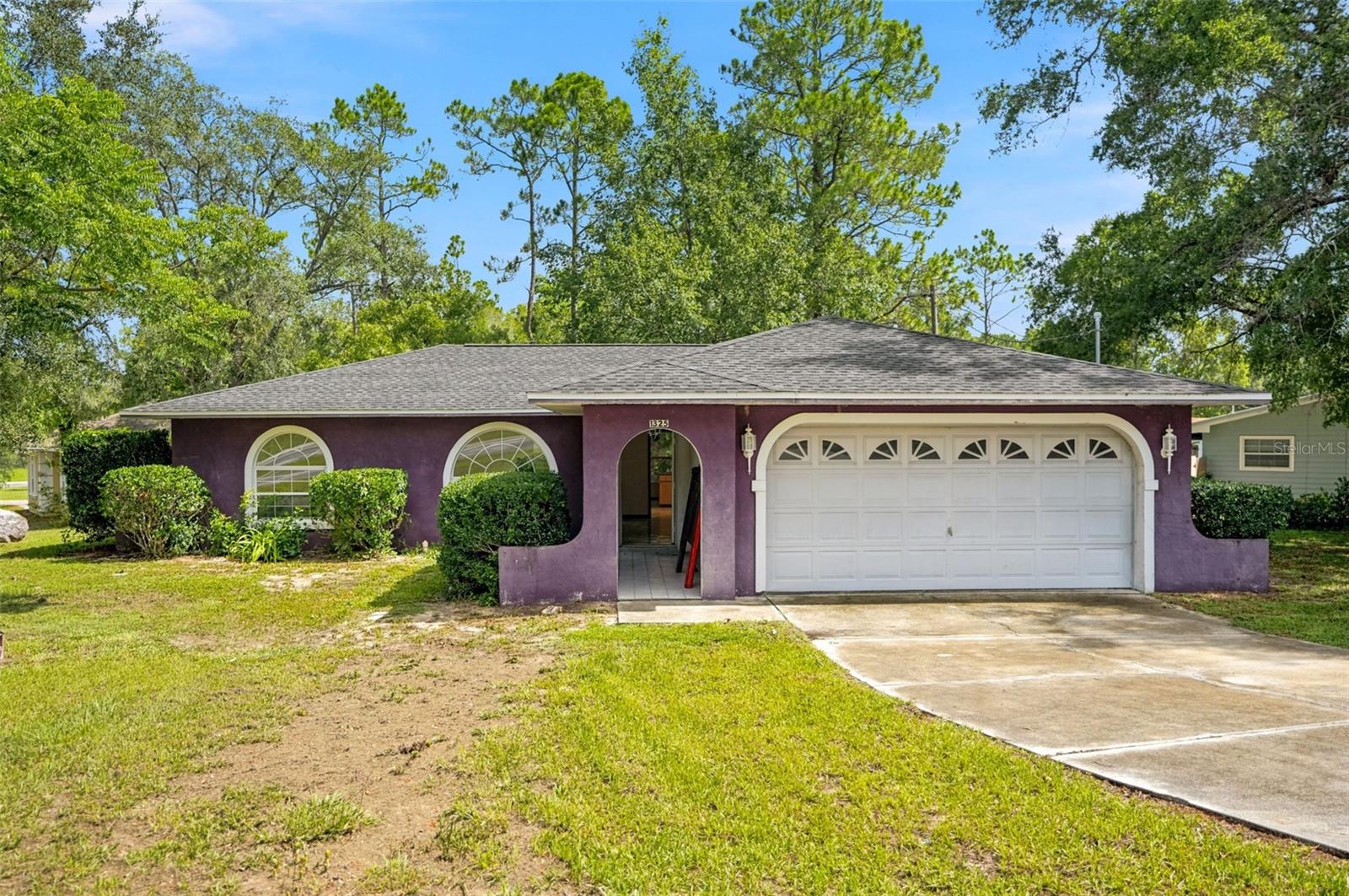 1325 W SORRENTO DR Property Photo 1