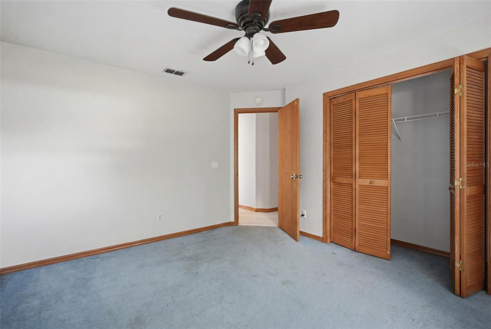 1325 W Sorrento Dr Property Photo 24