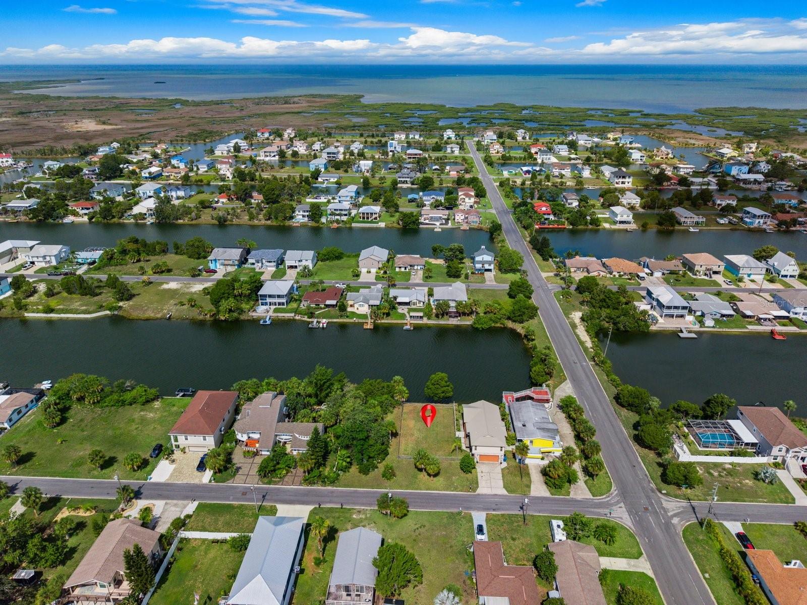 3287 Sea Grape Dr Property Photo 3