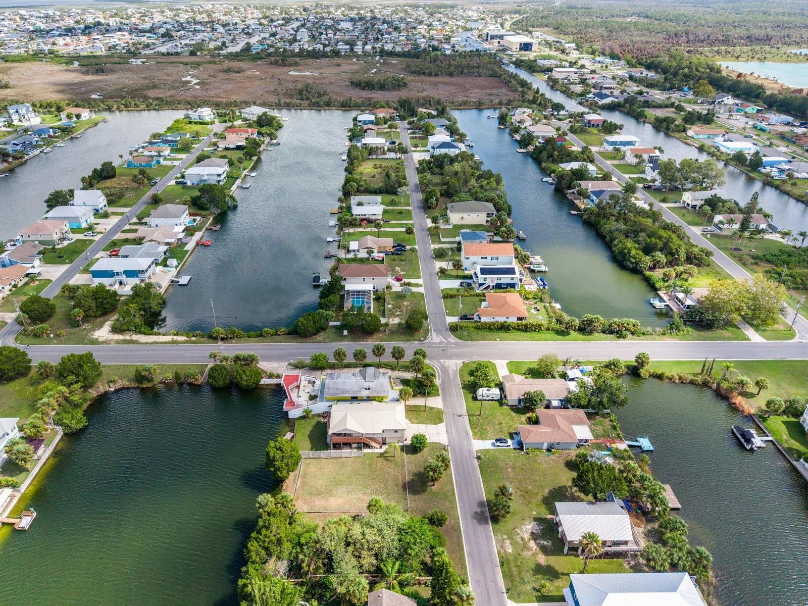 3287 Sea Grape Dr Property Photo 8