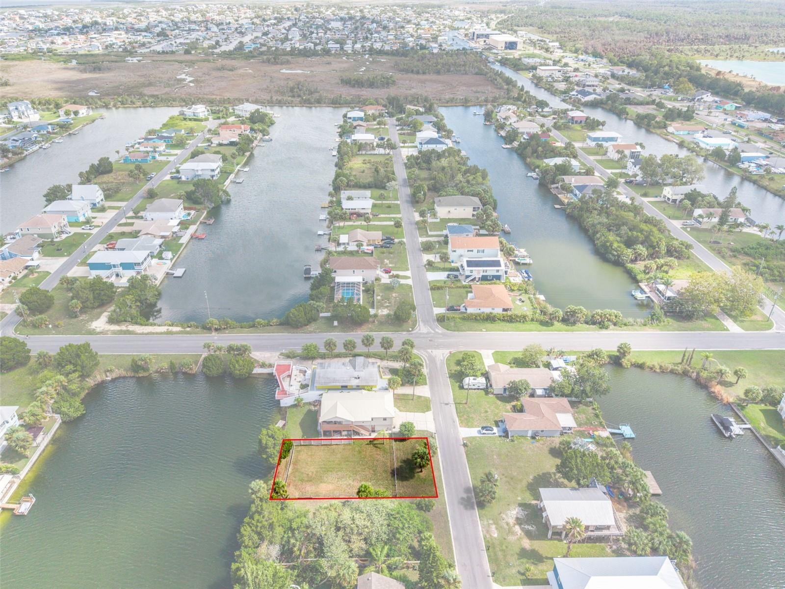 3287 Sea Grape Dr Property Photo 9