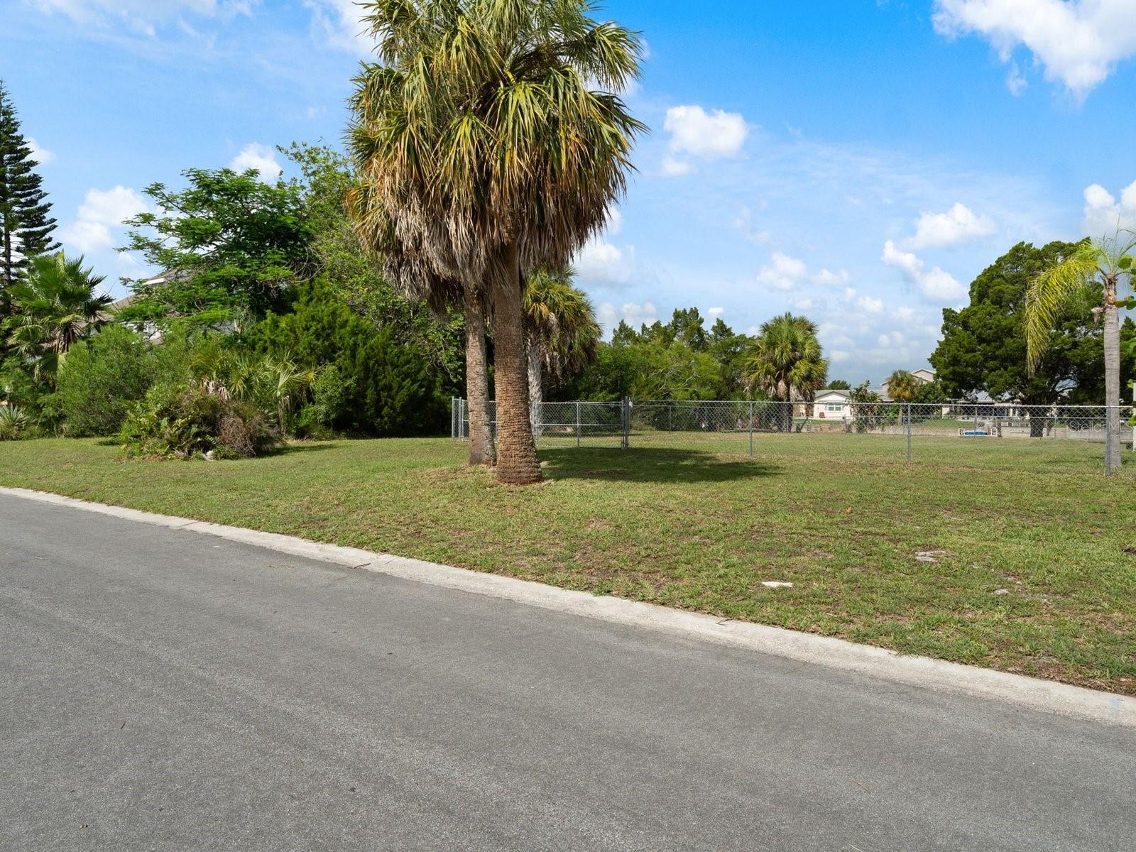 3287 Sea Grape Dr Property Photo 10